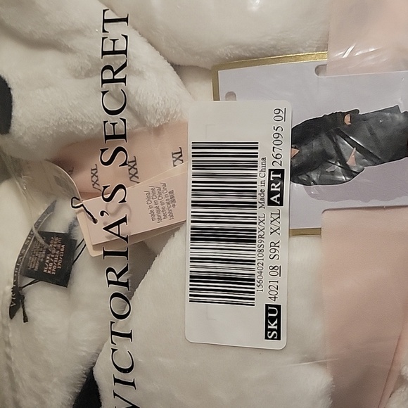 Victoria Secret Short Plush Robe Size XL/XXL - Picture 8 of 15